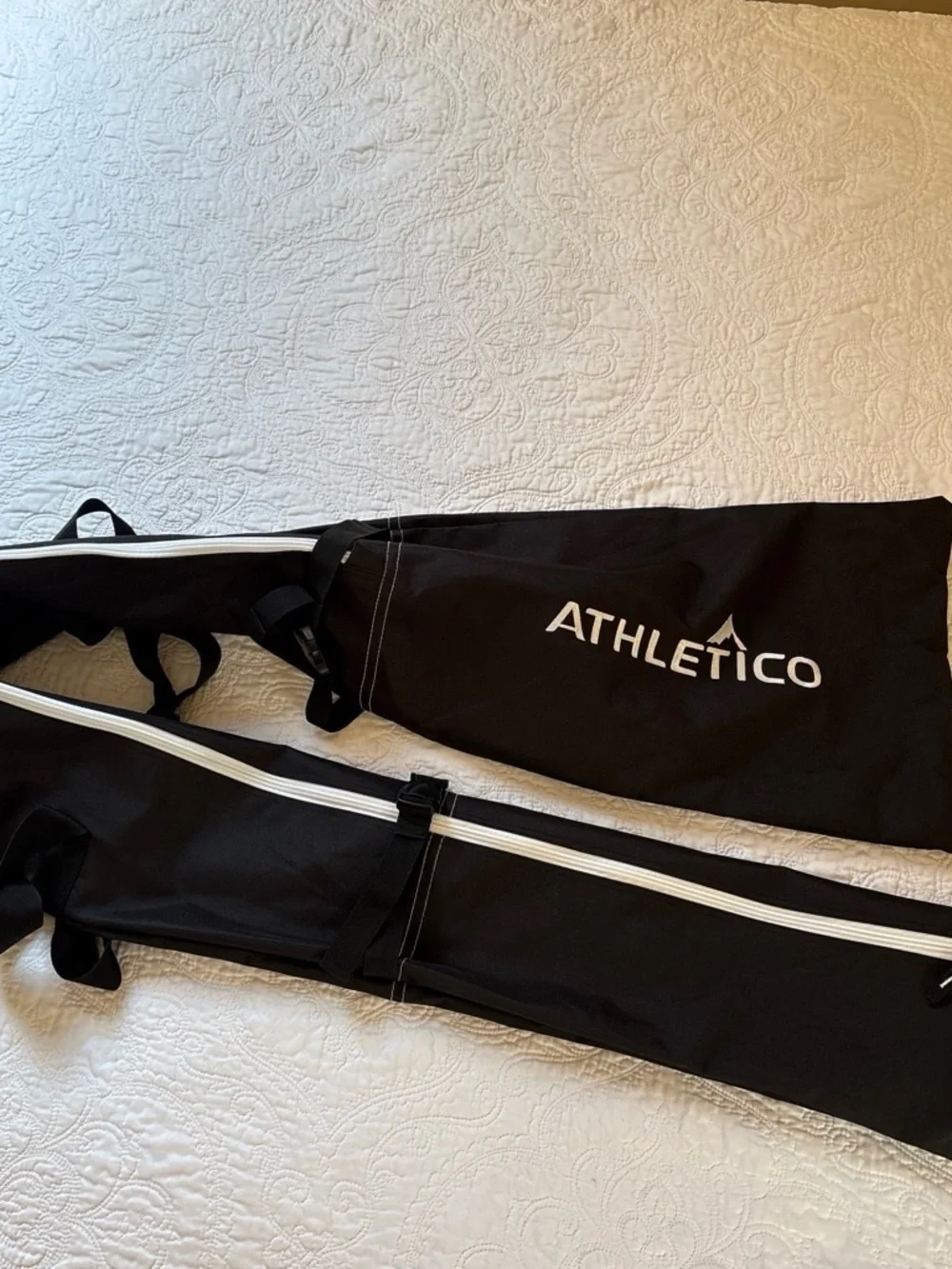 Athletico black duffel